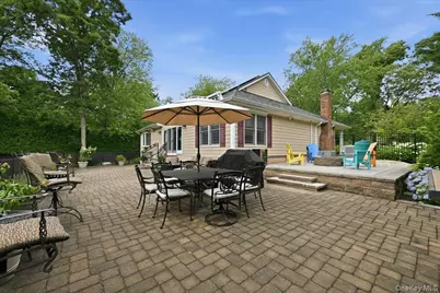 42 McLane Drive, Dix Hills, NY 11746 - Photo 32