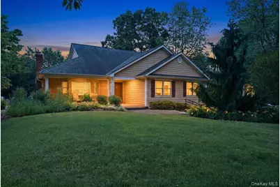 42 McLane Drive, Dix Hills, NY 11746 - Photo 2