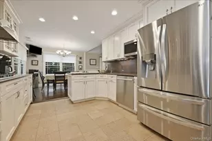 42 McLane Dr, Dix Hills, NY 11746 - Photo 12
