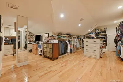 42 McLane Drive, Dix Hills, NY 11746 - Photo 26