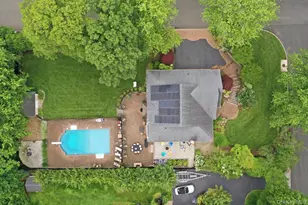 42 McLane Dr, Dix Hills, NY 11746 - Photo 6
