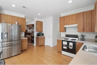 2 Gatehouse Place, Walden, NY 12586 - Photo 20