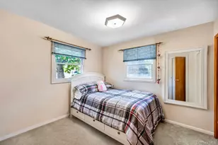 8 Wantagh Ave, East Islip, NY 11730 - Photo 10
