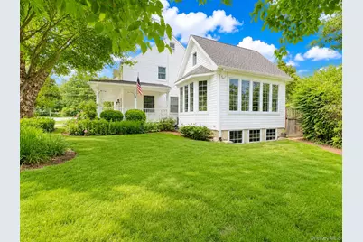 15 Anita Place, Farmingdale, NY 11735 - Photo 2
