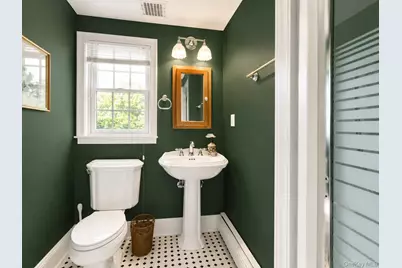 15 Anita Place, Farmingdale, NY 11735 - Photo 24