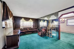 88 Pinewood Dr, Shirley, NY 11967 - Photo 8