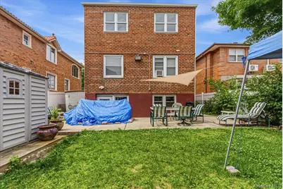 215-34 40th Avenue, Bayside, NY 11361 - Photo 2