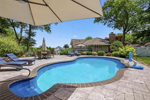 6 Biret Dr, Airmont, NY 10952 - Photo 34