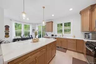 4048 Chestnut Rdg Rd, Fishkill, NY 12524 - Photo 18