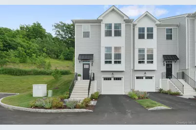 4048 Chestnut Ridge Road, Fishkill, NY 12524 - Photo 2
