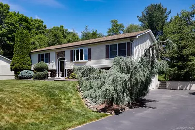 84 Longdale Road, Mahopac, NY 10541 - Photo 2