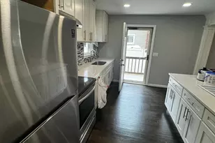7 Penndale Dr, Amityville, NY 11701 - Photo 16