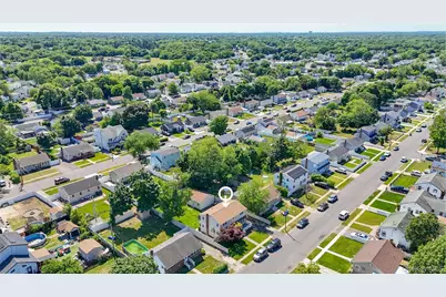 7 Penndale Drive, Amityville, NY 11701 - Photo 8