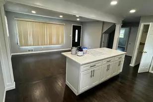 7 Penndale Dr, Amityville, NY 11701 - Photo 18