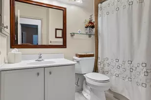 261 Hallock Rd, Stony Brook, NY 11790 - Photo 10