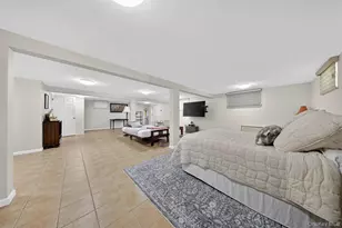146-24 Bayside Ave, Flushing, NY 11354 - Photo 22