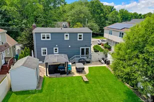1893 Meadowbrook Rd, Merrick, NY 11566 - Photo 26
