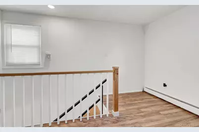 1893 Meadowbrook Road, Merrick, NY 11566 - Photo 18