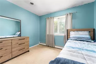 4 Redbud Ct, Middle Island, NY 11953 - Photo 20