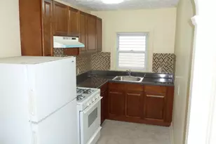 25-15 Far Rockaway Blvd, Far Rockaway, NY 11691 - Photo 4