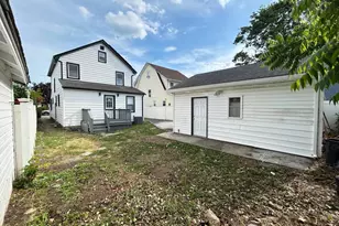 109 Leverich St, Hempstead, NY 11550 - Photo 40