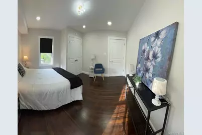 109 Leverich Street, Hempstead, NY 11550 - Photo 26