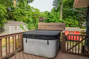 30 Marbeth Cir, Miller Place, NY 11764 - Photo 38