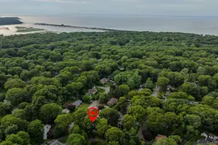 30 Marbeth Cir, Miller Place, NY 11764 - Photo 2
