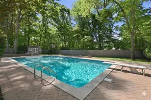 32 Scenic Hills Dr, Ridge, NY 11961 - Photo 34