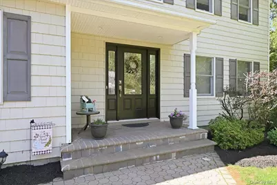 32 Scenic Hills Drive, Ridge, NY 11961 - Photo 6