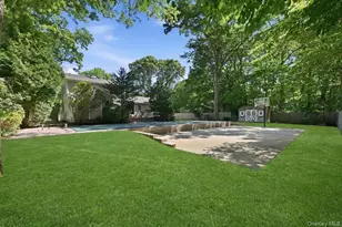 32 Scenic Hills Dr, Ridge, NY 11961 - Photo 36