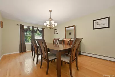 32 Scenic Hills Drive, Ridge, NY 11961 - Photo 14