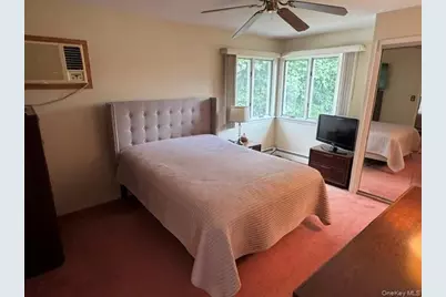140 Union Avenue #B, Lynbrook, NY 11563 - Photo 6