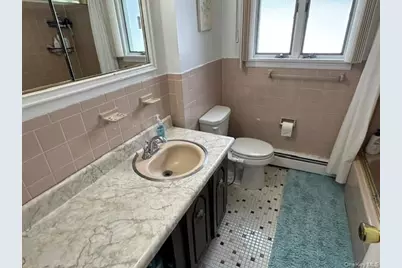 140 Union Avenue #B, Lynbrook, NY 11563 - Photo 10