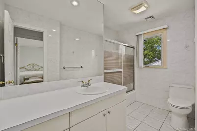 228 Robby Lane, Manhasset Hills, NY 11040 - Photo 22