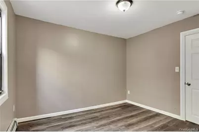 23 Park Hill Avenue, Yonkers, NY 10701 - Photo 12