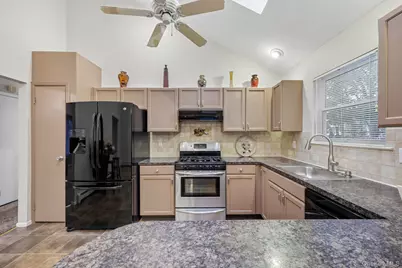 42 Apex Drive, Coram, NY 11727 - Photo 6