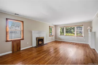16 Ocean Avenue, Patchogue, NY 11772 - Photo 4