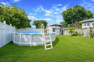 535 Outlook Ave, West Babylon, NY 11704 - Photo 4