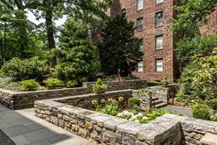 64 Sagamore Rd, Bronxville, NY 10708 - Photo 2