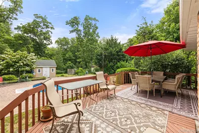 269 Brookville Avenue, Islip, NY 11751 - Photo 32
