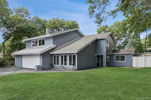 19 Nixon St, Farmingville, NY 11738 - Photo 2