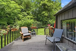 11 Rockhagen Rd, Thornwood, NY 10594 - Photo 14