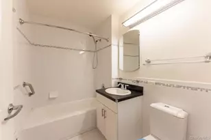 853 Macy Pl, Bronx, NY 10455 - Photo 6