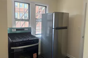 89-28 207th St, Queens Village, NY 11427 - Photo 4