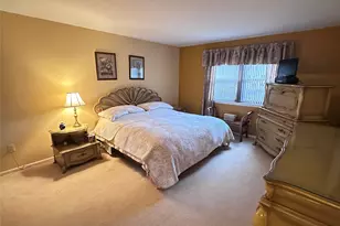 44 Milford Ln, Suffern, NY 10901 - Photo 8
