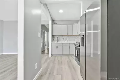 524 E 159th Street #2C, Bronx, NY 10451 - Photo 6