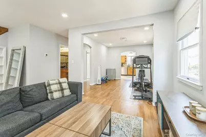 55 West Avenue, Lawrence, NY 11559 - Photo 16