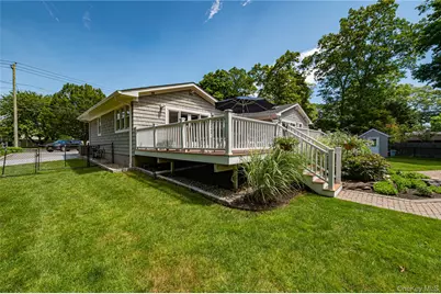 1130 5th Avenue, East Northport, NY 11731 - Photo 48