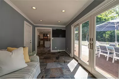 1130 5th Avenue, East Northport, NY 11731 - Photo 32